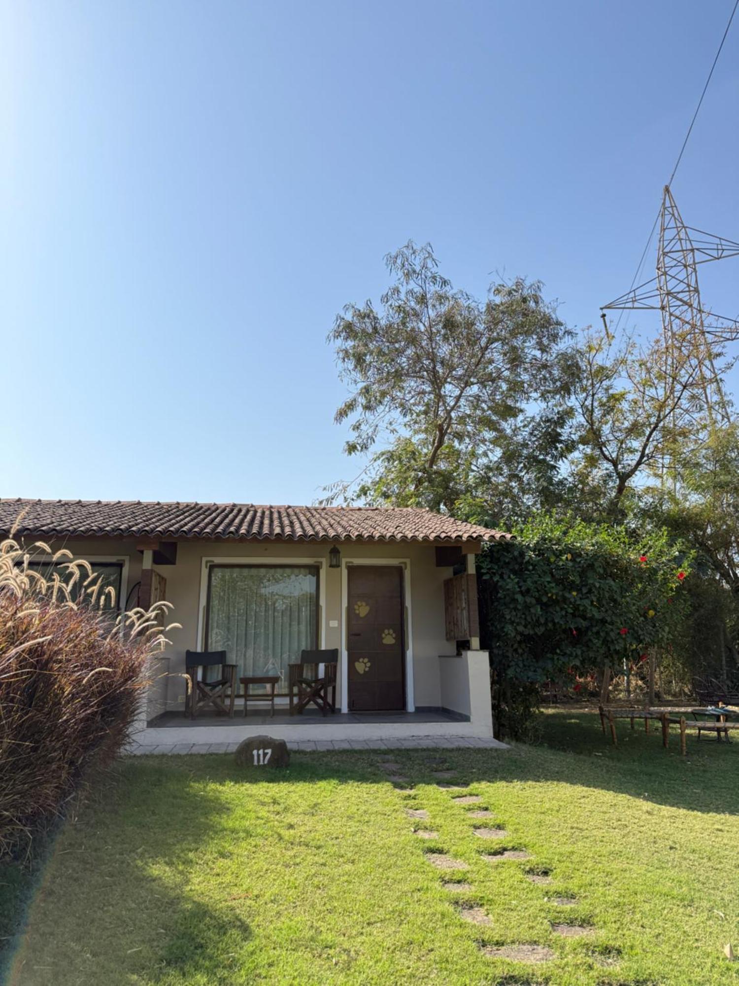 Asiatic Lion Lodge Sasan Gir Exterior photo
