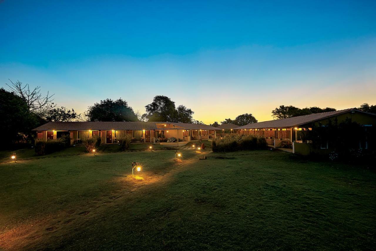 Asiatic Lion Lodge Sasan Gir Exterior photo